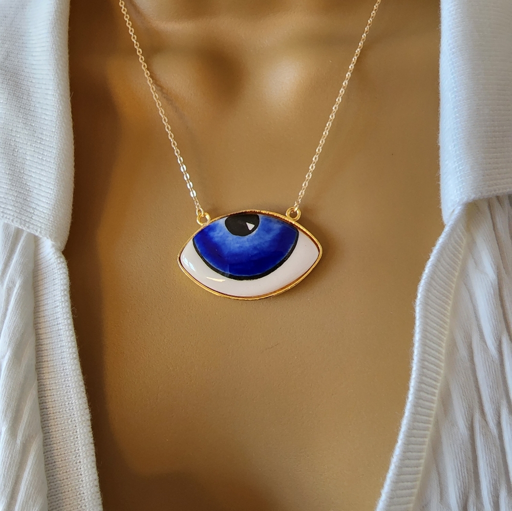 Necklace - Picture 3 of 6